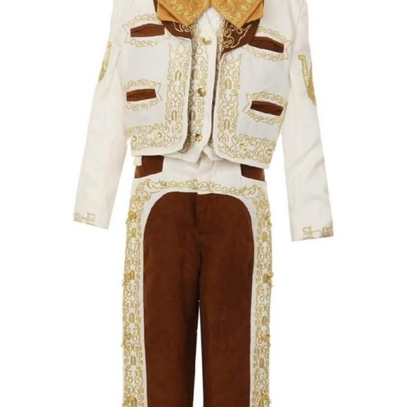 Charro/Mariachi Suit - Picture 2 of 5